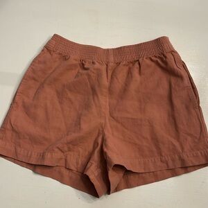 Rusty pink linen/ cotton shorts by Wilfred free